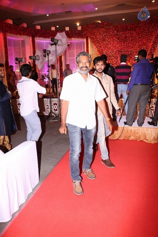 Saif Khalid Shareef Wedding Photos - 28 / 144 photos