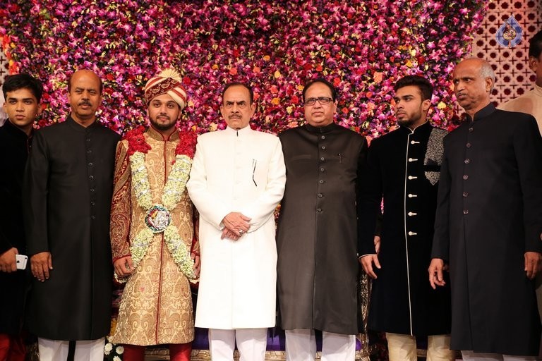 Saif Khalid Shareef Wedding Photos - 91 / 144 photos