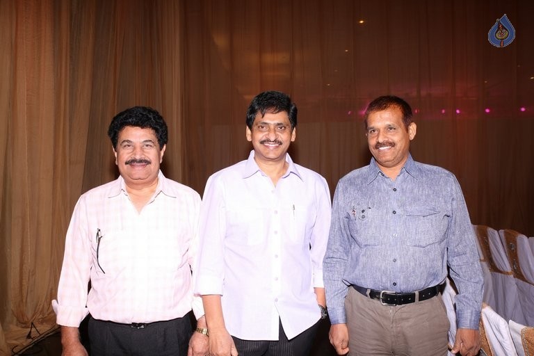 Saif Khalid Shareef Wedding Photos - 92 / 144 photos