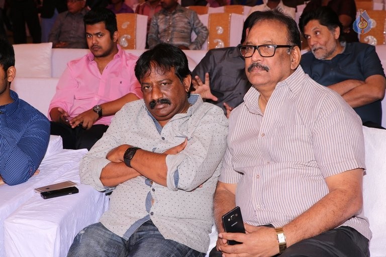 Saif Khalid Shareef Wedding Photos - 118 / 144 photos