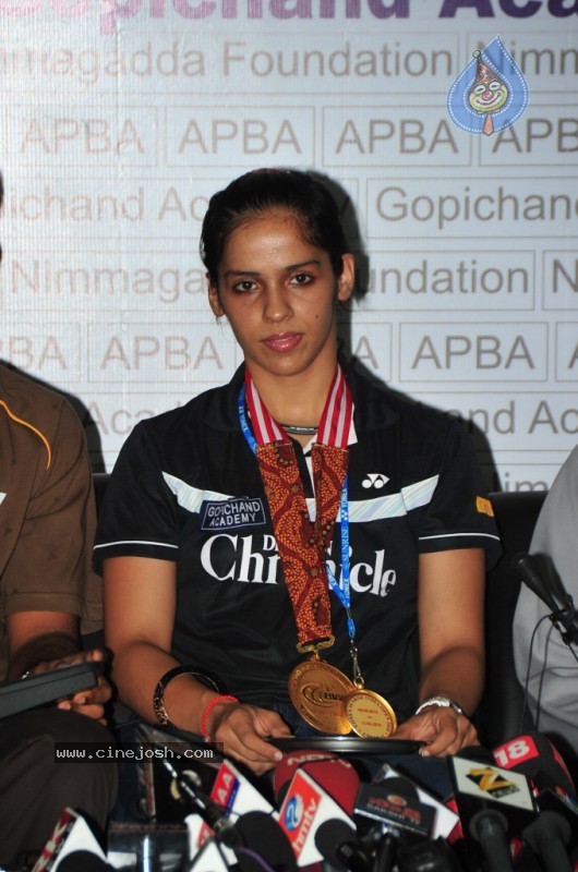 Saina Nehwal Press Meet at Gopichand Academy - 11 / 50 photos