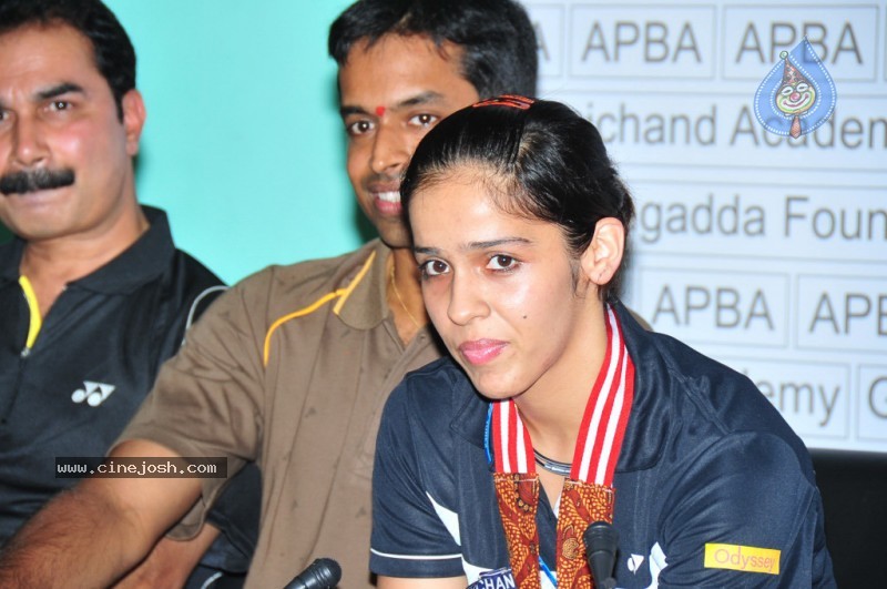 Saina Nehwal Press Meet at Gopichand Academy - 16 / 50 photos