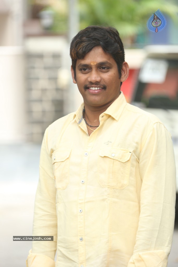 Santhosh Srinivas Stills - 47 / 66 photos