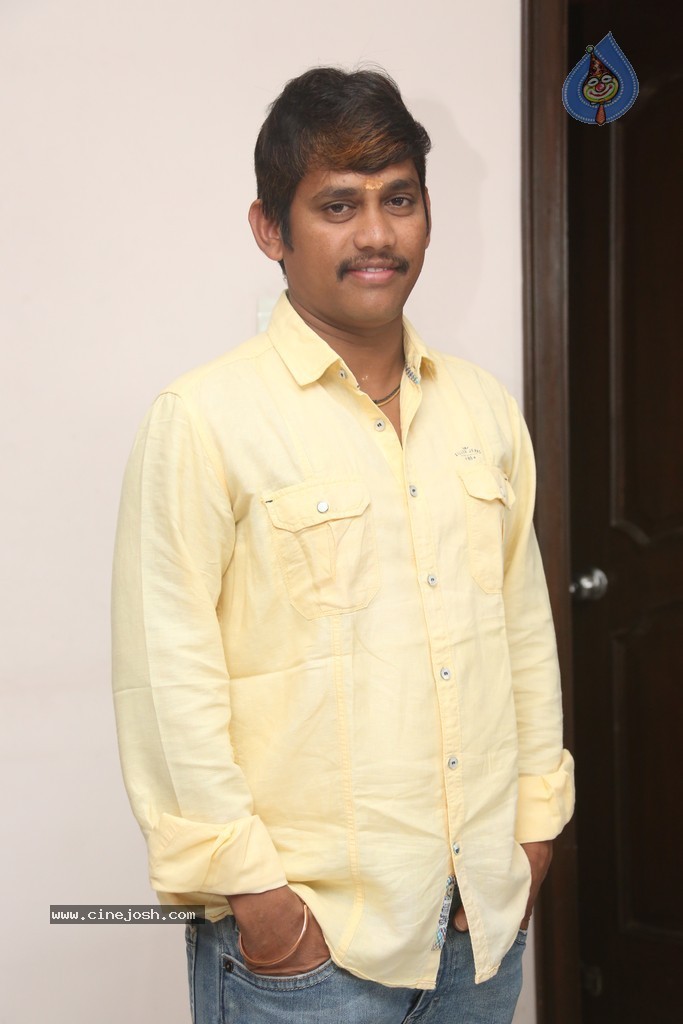 Santhosh Srinivas Stills - 52 / 66 photos