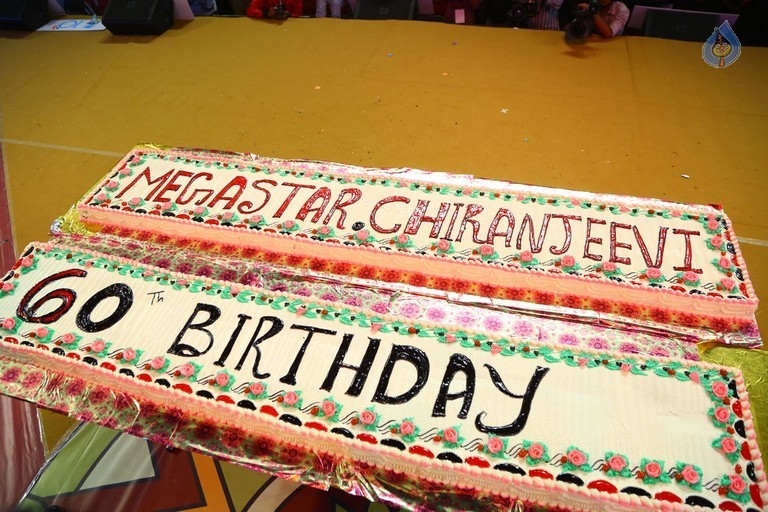 Santosham 13th Anniversary South Indian Film Awards 1 - 11 / 90 photos