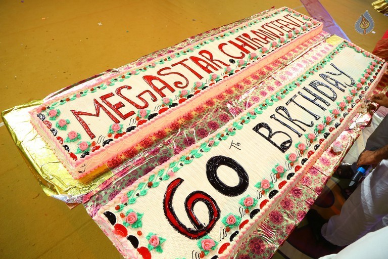 Santosham 13th Anniversary South Indian Film Awards 1 - 16 / 90 photos