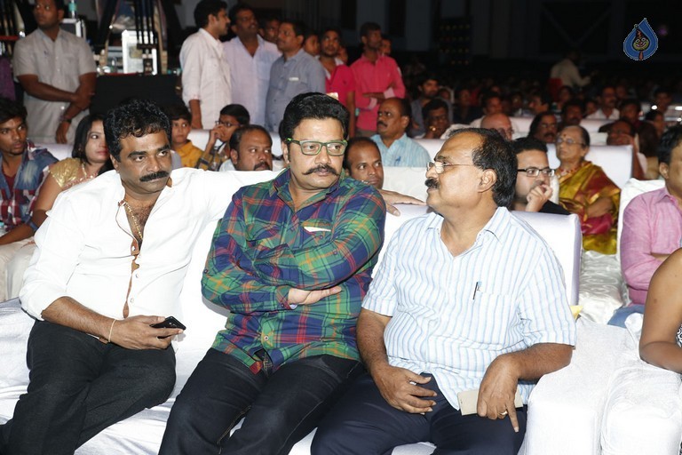 Santosham 13th Anniversary South Indian Film Awards 1 - 17 / 90 photos