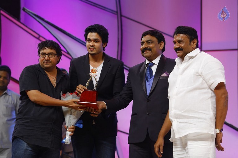 Santosham 13th Anniversary South Indian Film Awards  - 101 / 120 photos