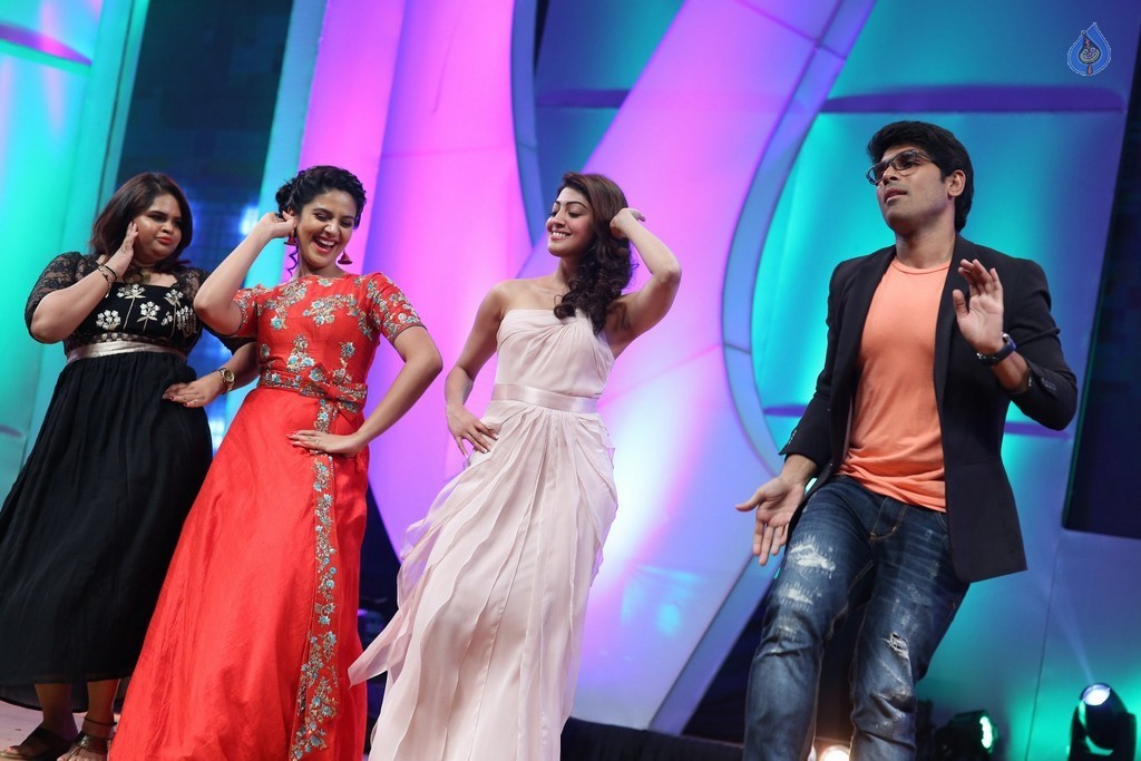 Santosham South India Film Awards 2016 Photos - 8 / 91 photos