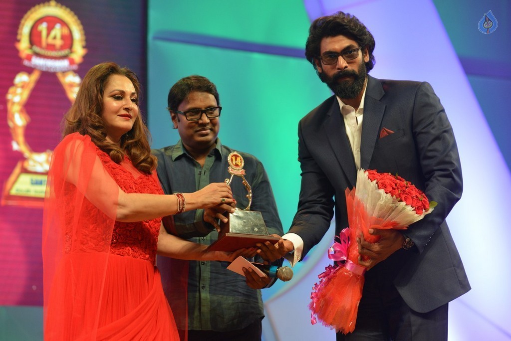 Santosham South India Film Awards 2016 Photos - 20 / 91 photos