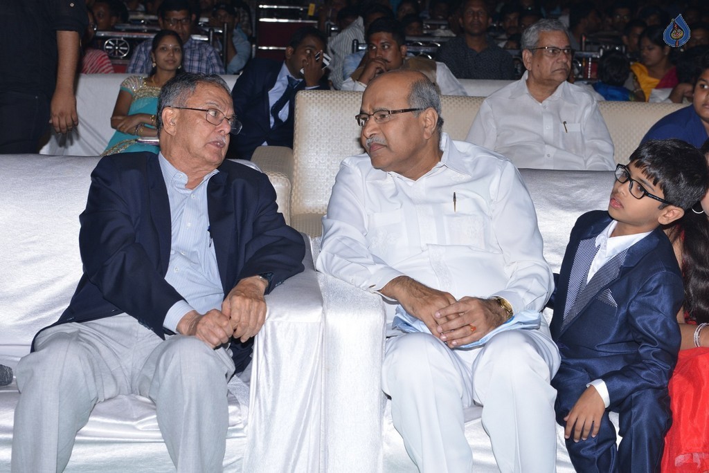 Santosham South India Film Awards 2016 Photos - 24 / 91 photos