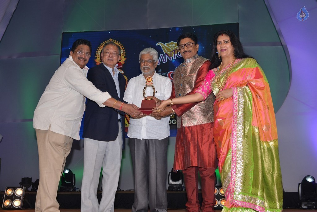 Santosham South India Film Awards 2016 Photos - 69 / 91 photos