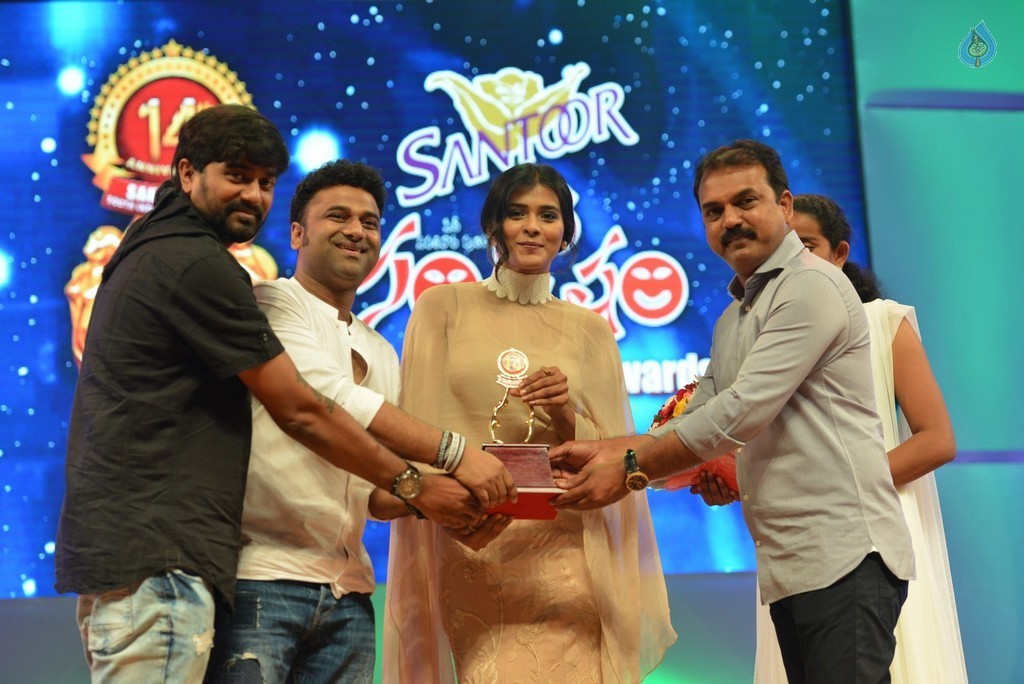 Santosham South India Film Awards 2016 Photos - 90 / 91 photos