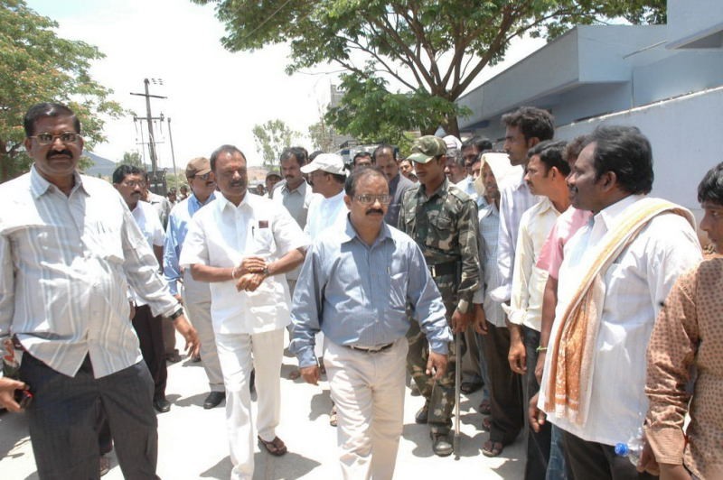 Sathya Sai Baba Condolences Photos - 34 / 109 photos