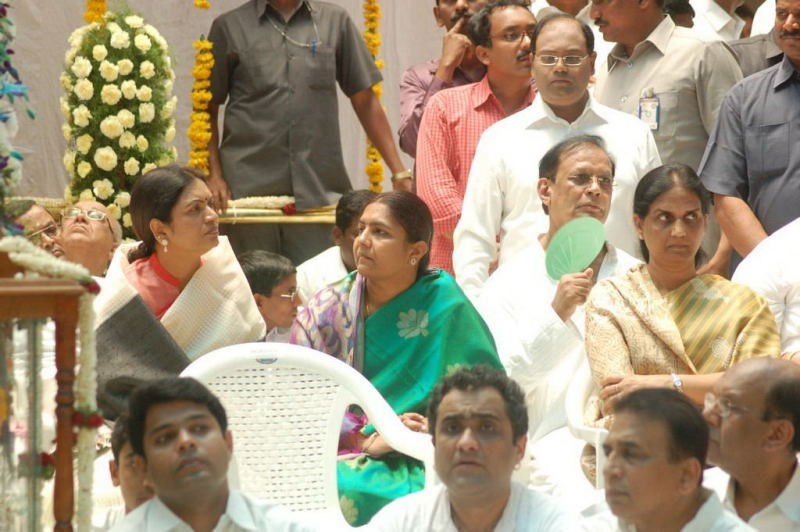 Sathya Sai Baba Condolences Photos - 50 / 109 photos