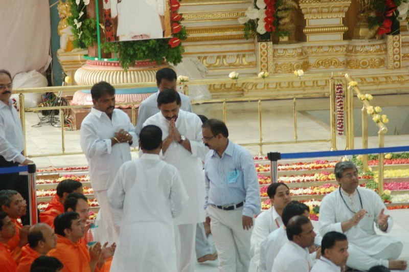 Sathya Sai Baba Maha Samadhi Photos - 57 / 59 photos