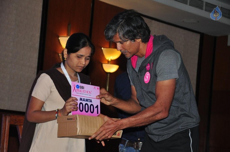 SBI Pinkathon in Hyderabad Event - 23 / 36 photos