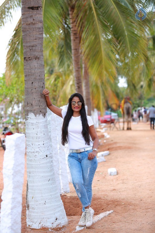 SEAT-Finecab Cricket Tournament 2017 - 68 / 84 photos