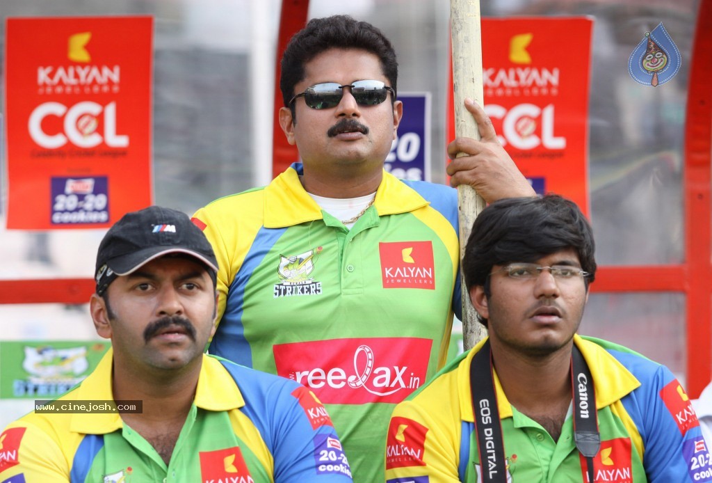 Semi Final 1 Kerala Strikers vs Karnataka Bulldozers Match - 34 / 71 photos