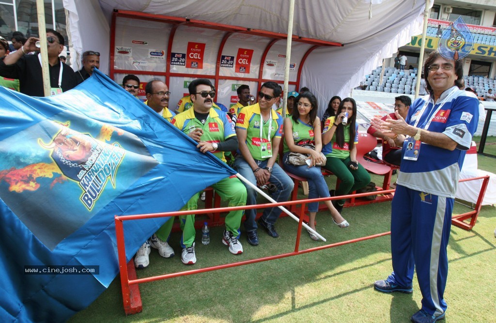 Semi Final 1 Kerala Strikers vs Karnataka Bulldozers Match - 51 / 71 photos