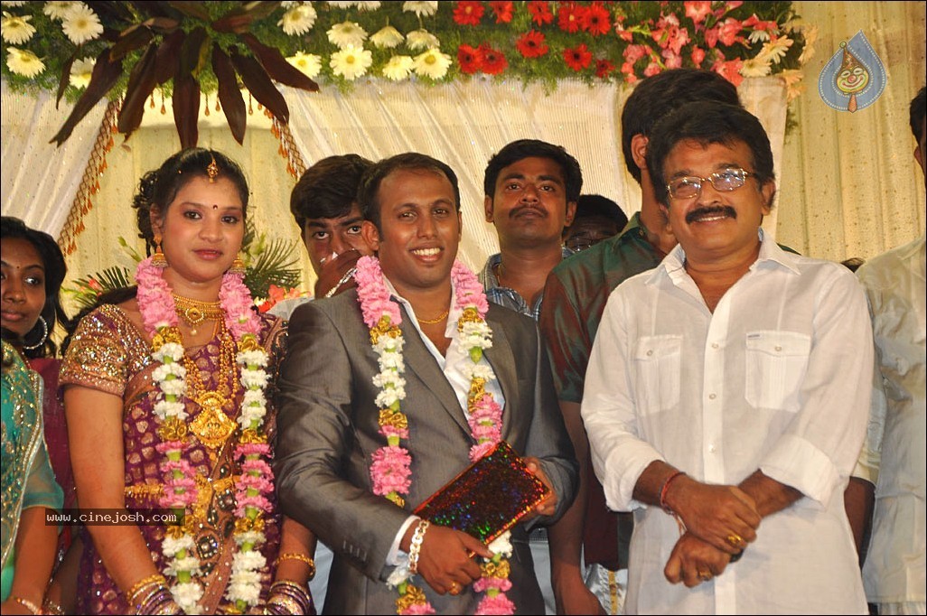 Senthil Son Wedding Reception Photos - 7 / 88 photos