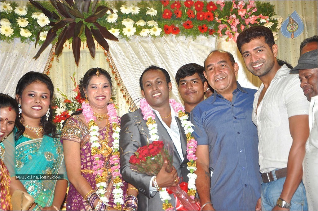 Senthil Son Wedding Reception Photos - 46 / 88 photos