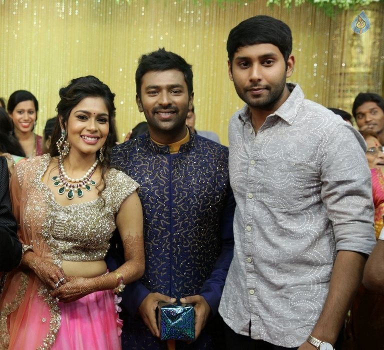 Shanthnu and Keerthi Wedding Reception Photos - 22 / 126 photos