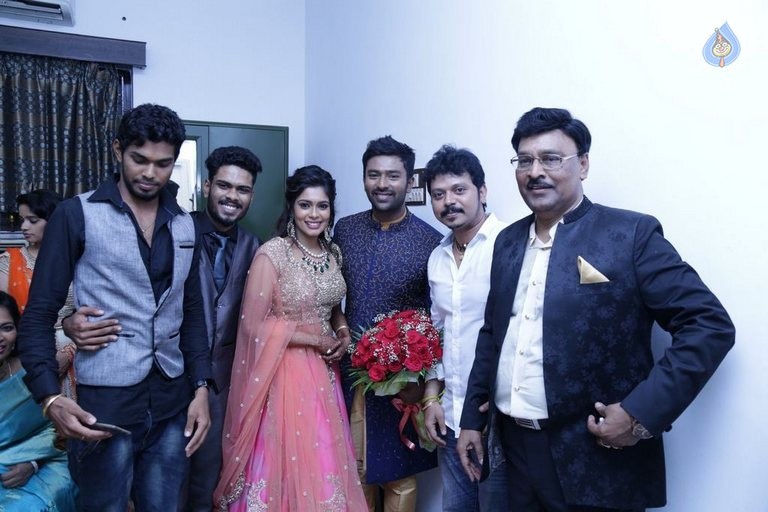 Shanthnu and Keerthi Wedding Reception Photos - 110 / 126 photos
