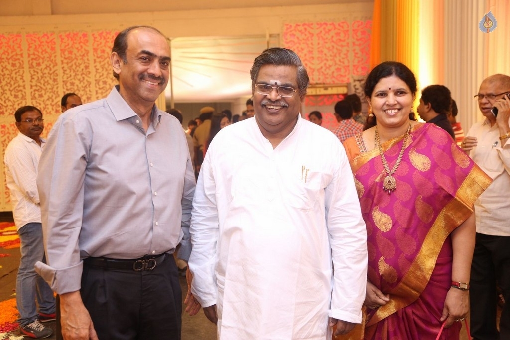 Shyam Prasad Reddy Daughter Wedding Photos 1 - 45 / 123 photos