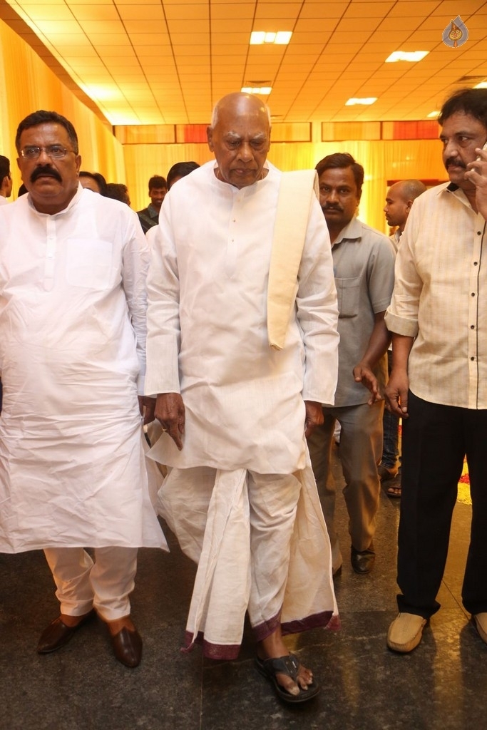 Shyam Prasad Reddy Daughter Wedding Photos 1 - 80 / 123 photos