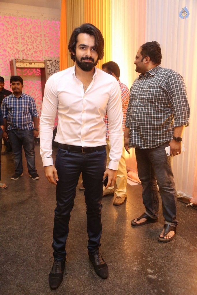 Shyam Prasad Reddy Daughter Wedding Photos 1 - 93 / 123 photos