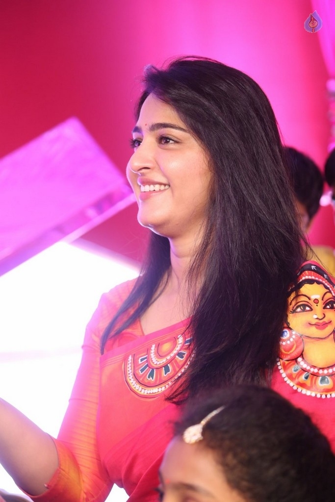 Shyam Prasad Reddy Daughter Wedding Photos 3 - 11 / 84 photos