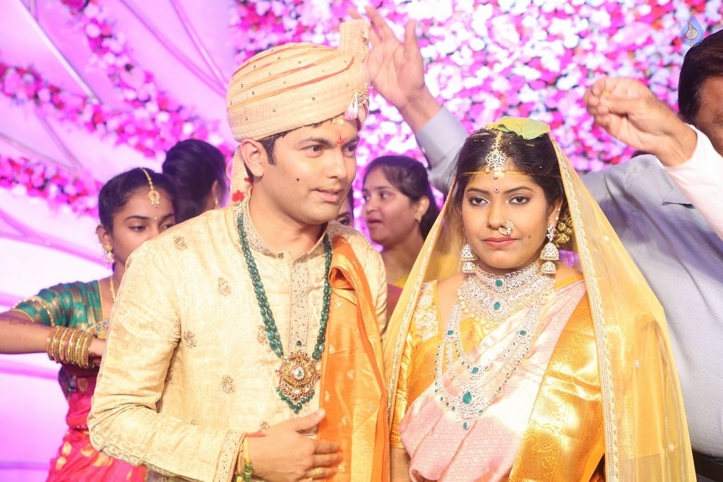 Shyam Prasad Reddy Daughter Wedding Photos 3 - 77 / 84 photos