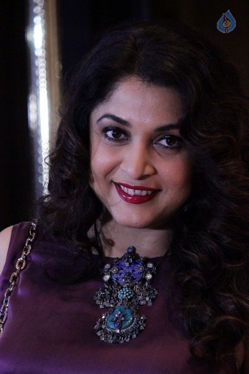 Sidney Sladen 2015 Breakaway Fashion Show - 65 / 73 photos