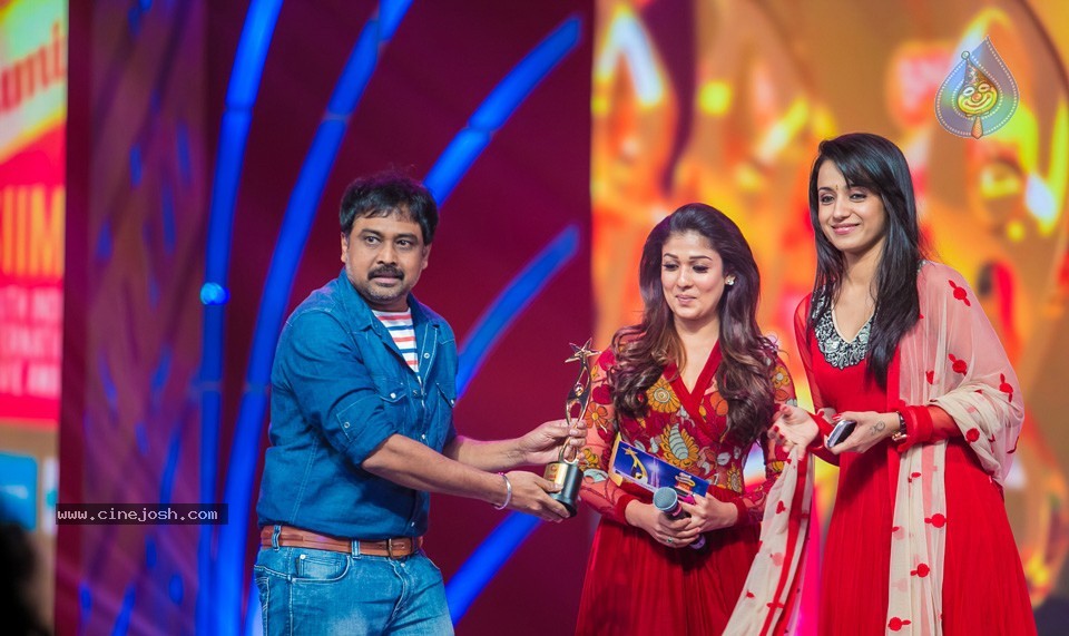 SIIMA 2013 Awards Day2 Photos 01 - 126 / 153 photos