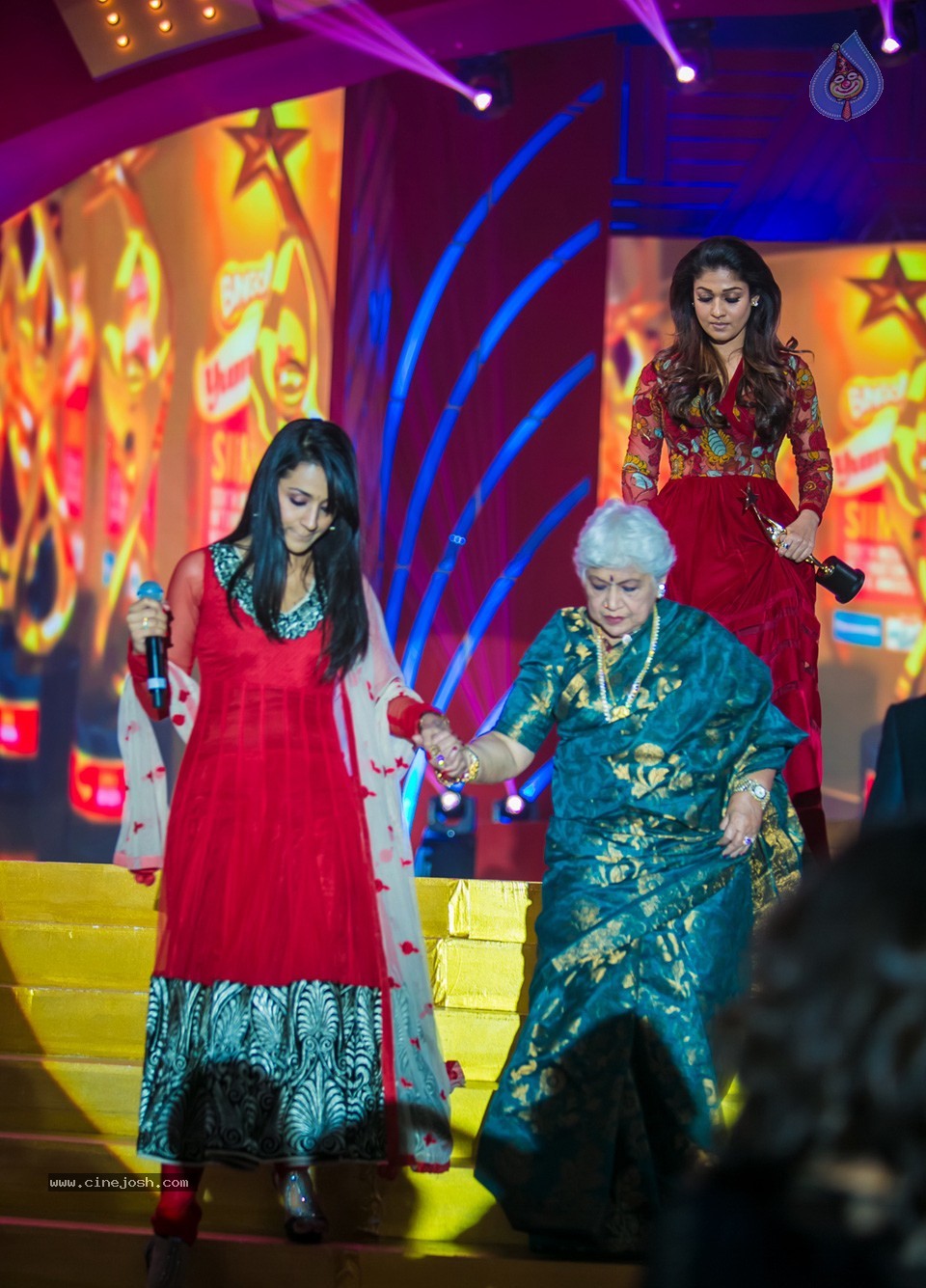 SIIMA 2013 Awards Day2 Photos 02 - 14 / 156 photos