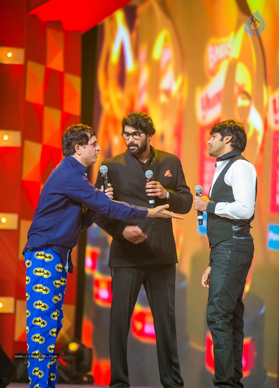 SIIMA 2013 Awards Day2 Photos 02 - 93 / 156 photos