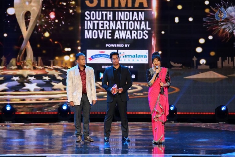 SIIMA 2016 Awards Function Photos Day 1 - 25 / 77 photos