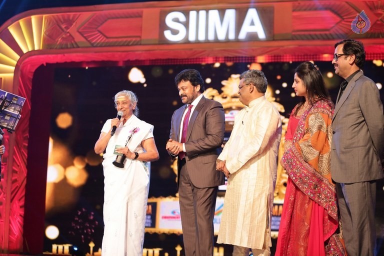 SIIMA 2016 Awards Function Photos Day 1 - 45 / 77 photos
