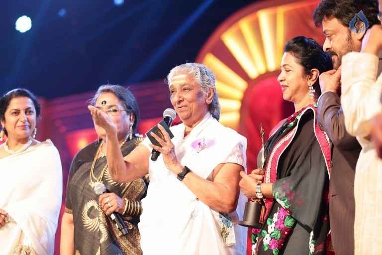 SIIMA 2016 Awards Function Photos Day 1 - 71 / 77 photos