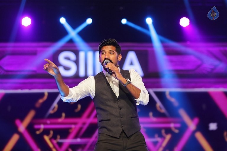 SIIMA 2016 Awards Function Photos Day 2 - 28 / 99 photos