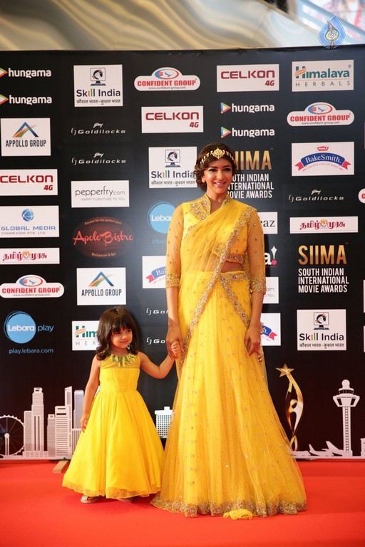 SIIMA 2016 Awards Photos - 3 / 25 photos