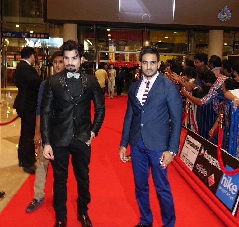 SIIMA Awards 2015 Day 2 Photos - 38 / 70 photos
