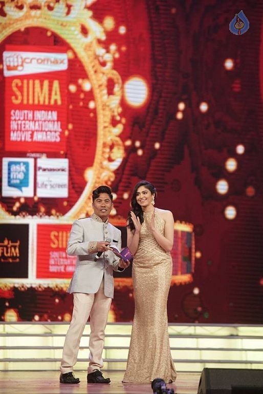 SIIMA Awards 2015 Event Photos - 61 / 74 photos