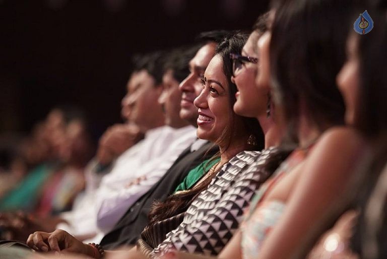 SIIMA Awards 2015 Event Photos - 68 / 74 photos