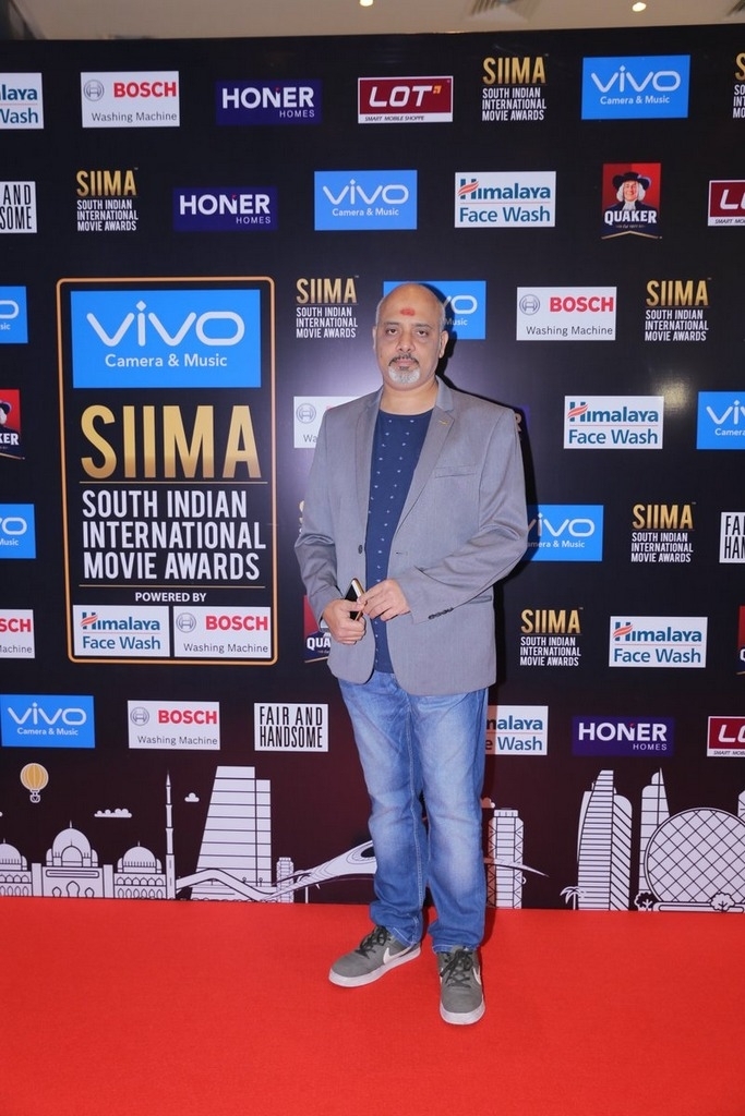 SIIMA Awards 2017 Gallery - 33 / 97 photos