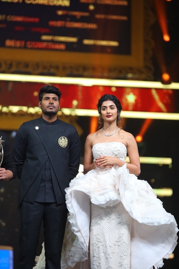 SIIMA Awards 2017 Gallery - 52 / 97 photos