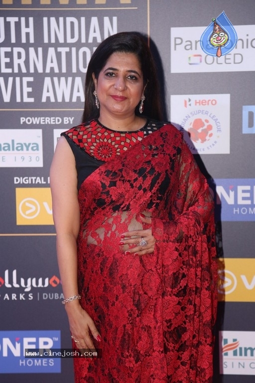 Siima Awards 2018 Red Carpet Day 01 - 55 / 102 photos