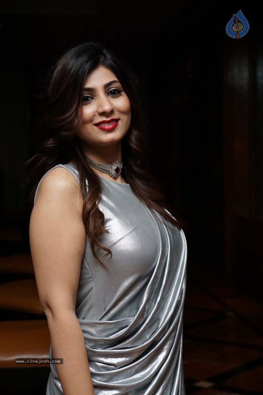 Sikander n Shaheen Wedding Anniversary Event - 44 / 120 photos