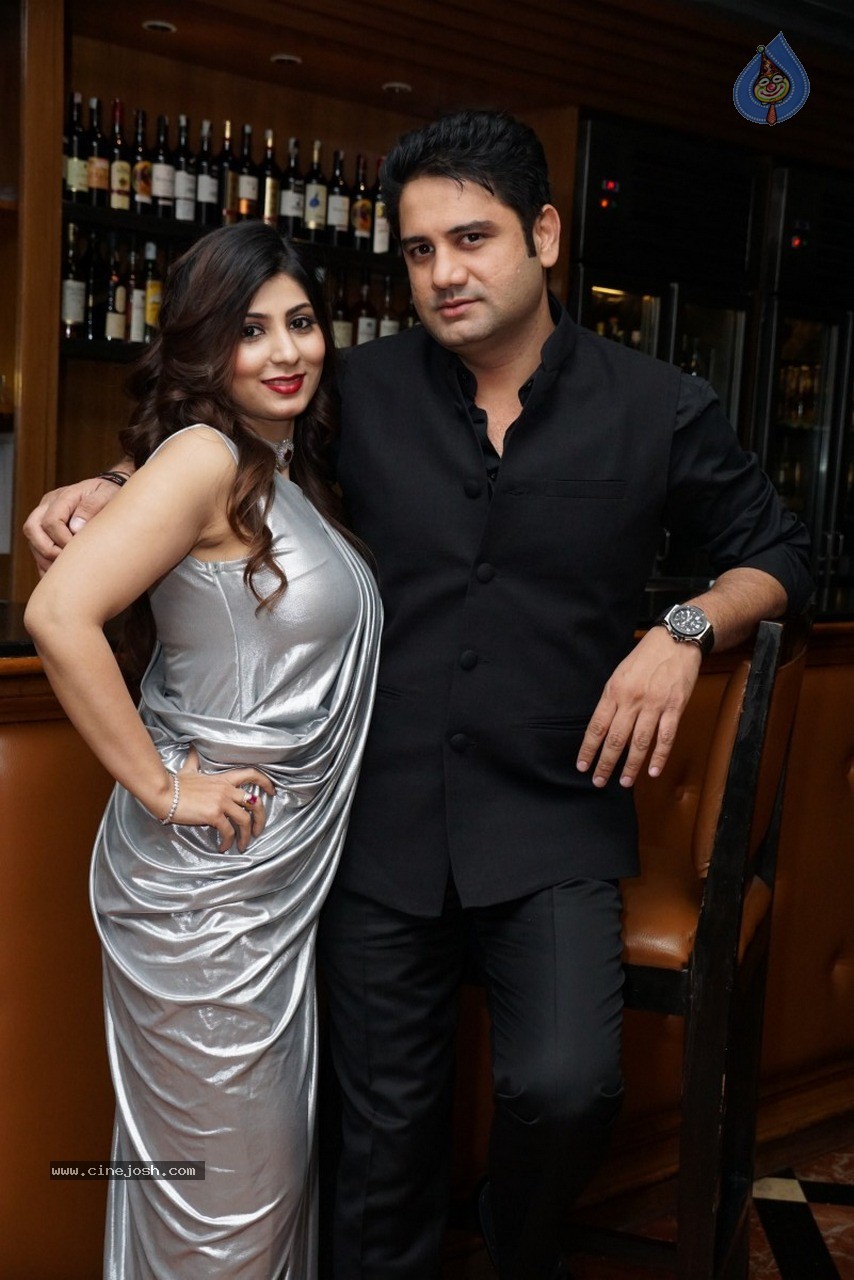 Sikander n Shaheen Wedding Anniversary Event - 58 / 120 photos